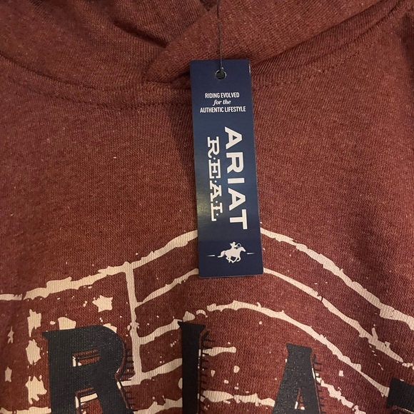 Rare Ariat hoodie! Never worn with tags - Picture 2 of 4